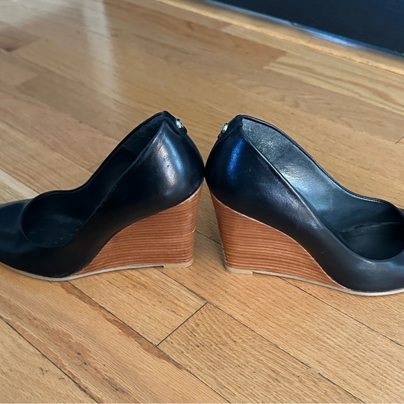 Stuart Weitzman Peep Toe Wedge Heel - Picture 7 of 7